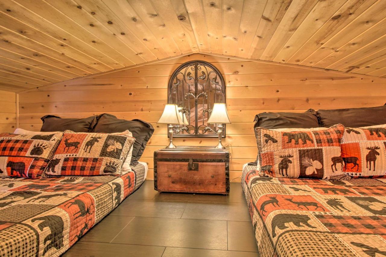 Lakeside Cabin On 2 Acres With Fire Pit And Hot Tub! Pinetop-Lakeside Zewnętrze zdjęcie