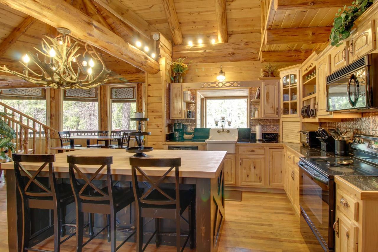 Lakeside Cabin On 2 Acres With Fire Pit And Hot Tub! Pinetop-Lakeside Zewnętrze zdjęcie
